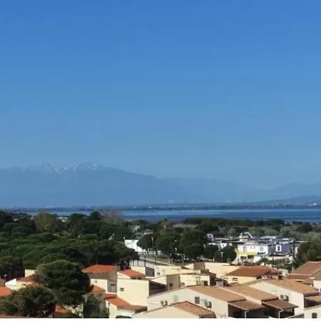 Lydia Playa Sunset Attitude 公寓