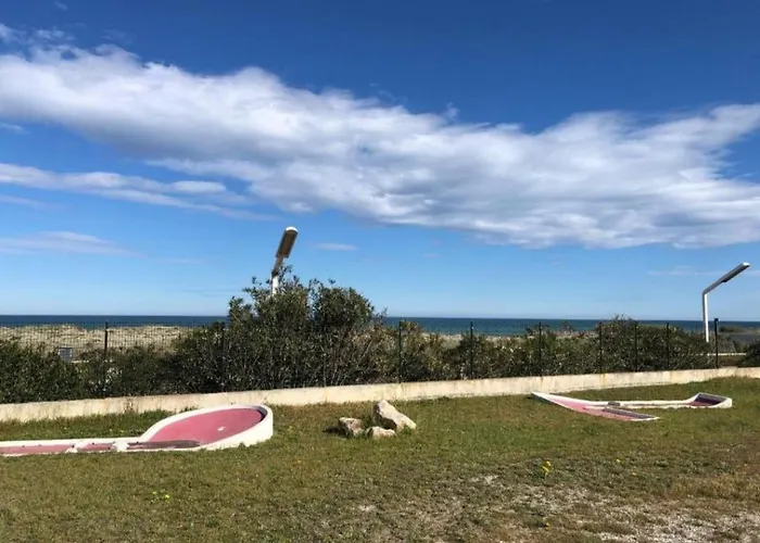 Lydia Playa Sunset Attitude